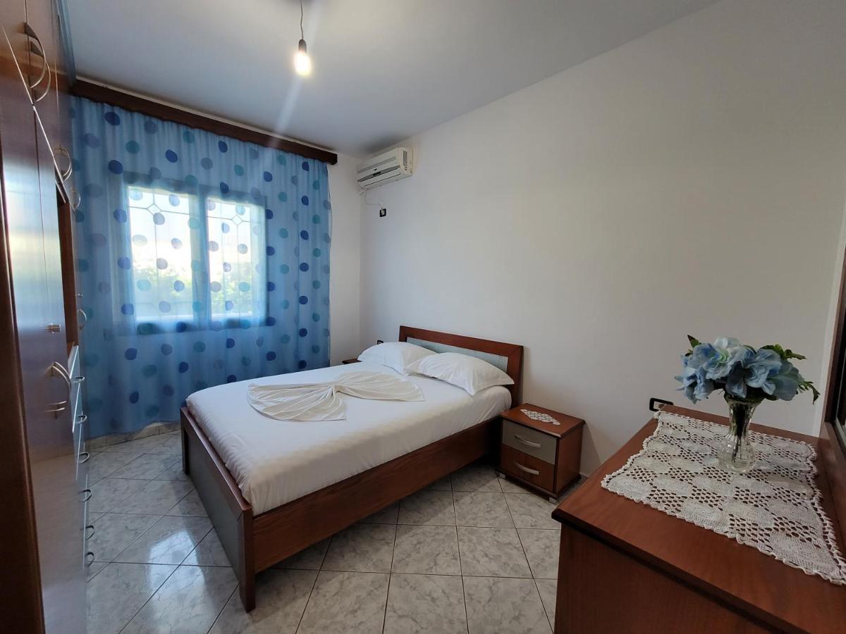 Petrefi Apartments Ksamil Buitenkant foto